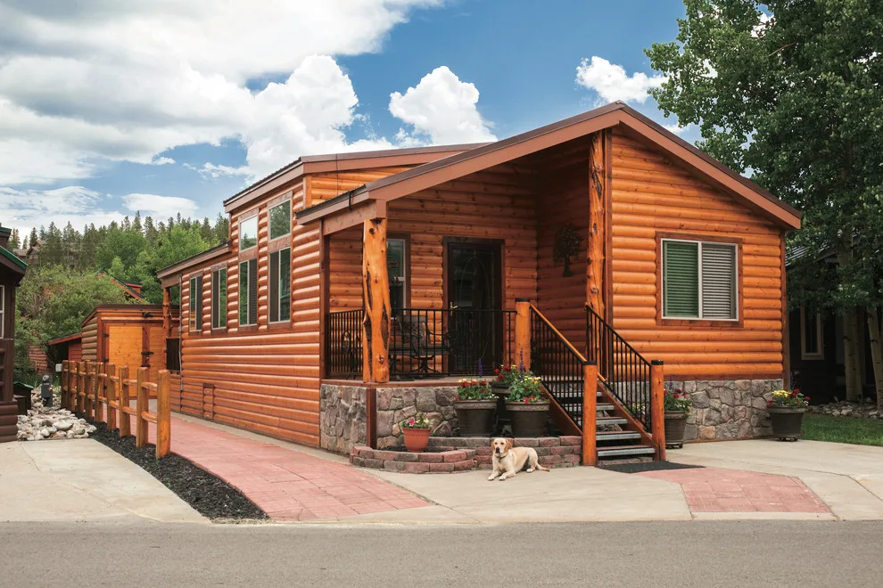 Spectrum Paint Company - Photo 8