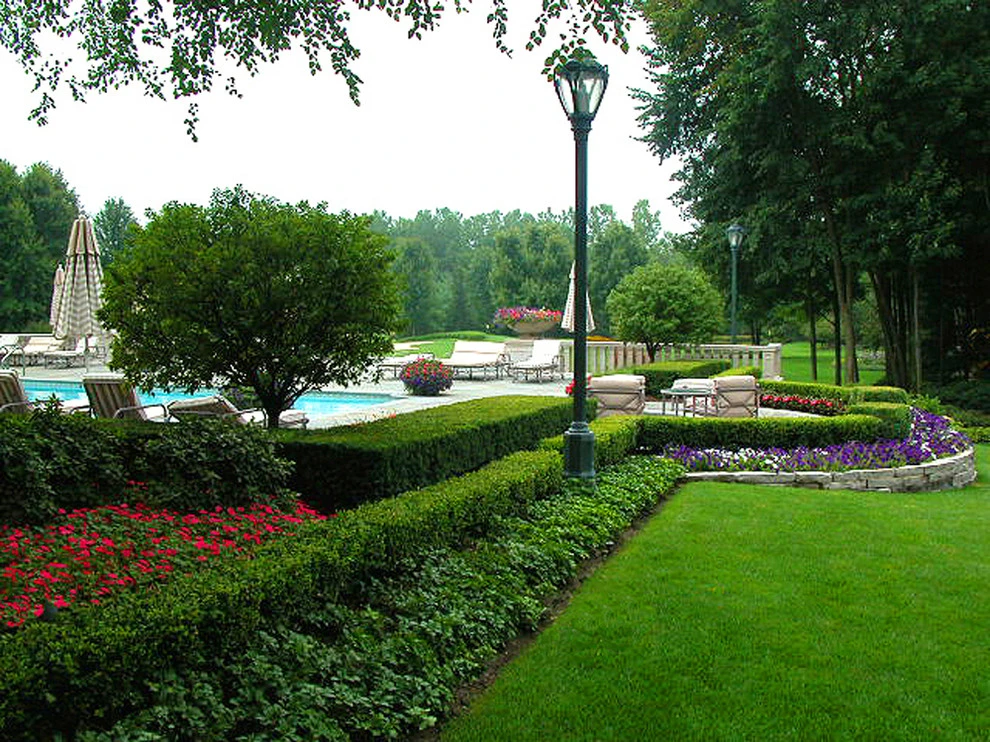 Upscale Residential Estate Landscapes by Great Oaks Landscape Associates Inc. - Photo 13