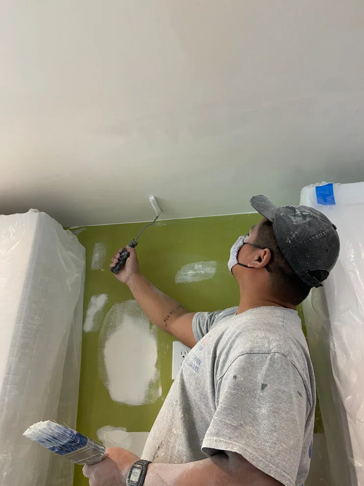 Kevin G Flores Painting - Photo 4