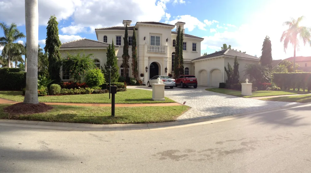 Exteriors by Many Mansions Painting & Finishing, Inc. - Photo 102