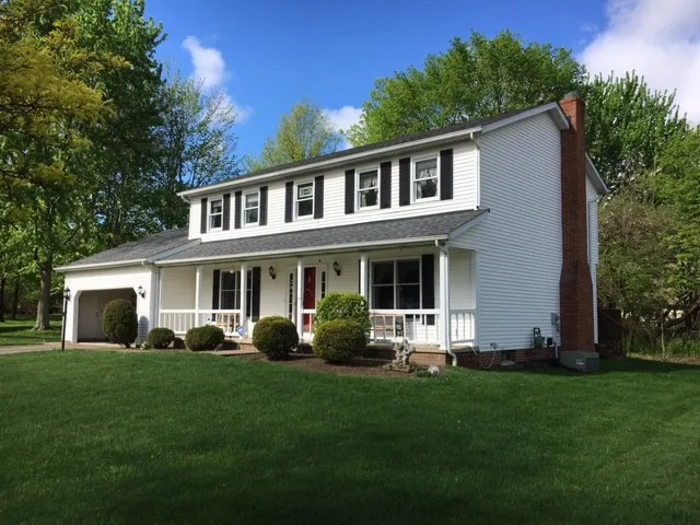 Richmond Heights Facade by Best Buy Painting - Photo 4