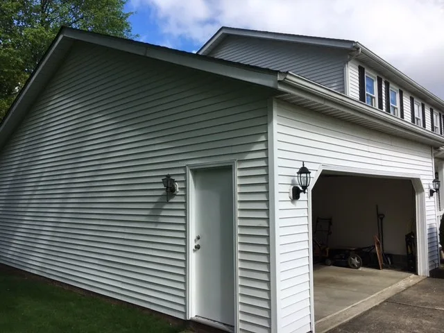 Richmond Heights Facade by Best Buy Painting - Photo 2