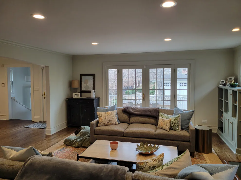 Smith Painting & Decorating - Photo 13
