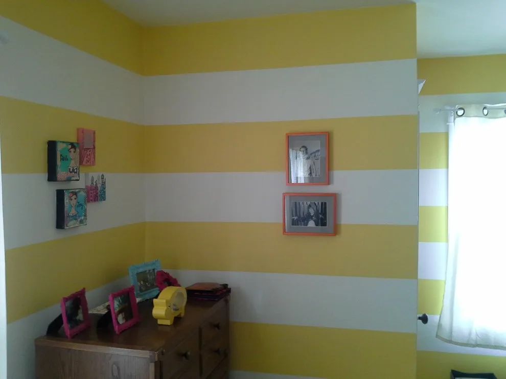 D. Howard Painting - Photo 4