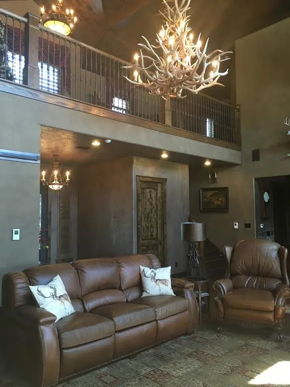 Jacksboro, TX Rustic Ranch Home by Classic Wall Design - Photo 2