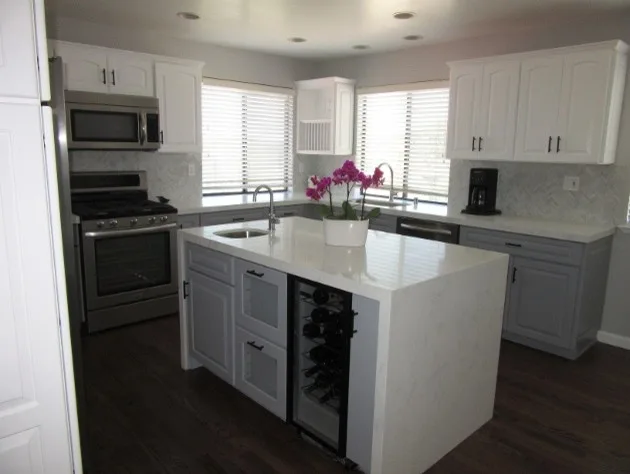 Cabinets of San Rafael by Larson Bros. Painting - Photo 2