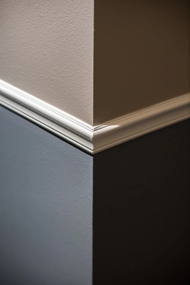 Wall Molding Painting by Sarasota Painting & Wall Covering - Photo 6