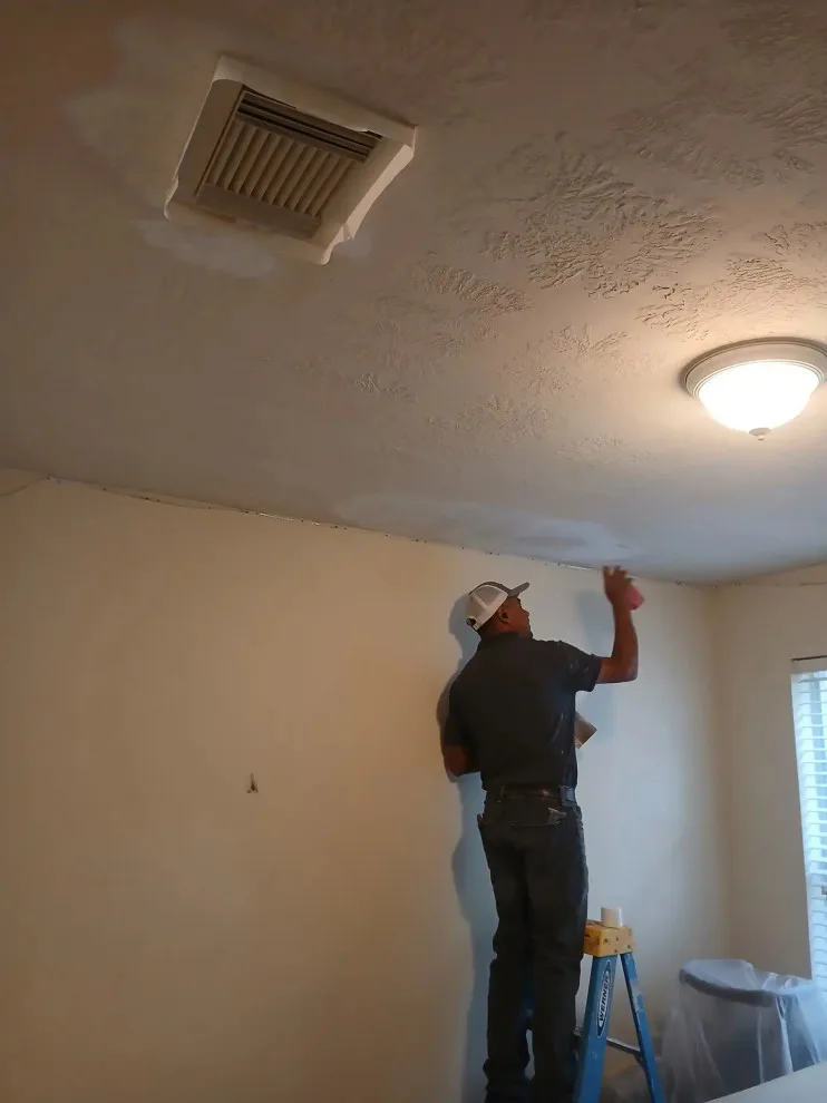 Delgado's Painting LLC - Photo 13