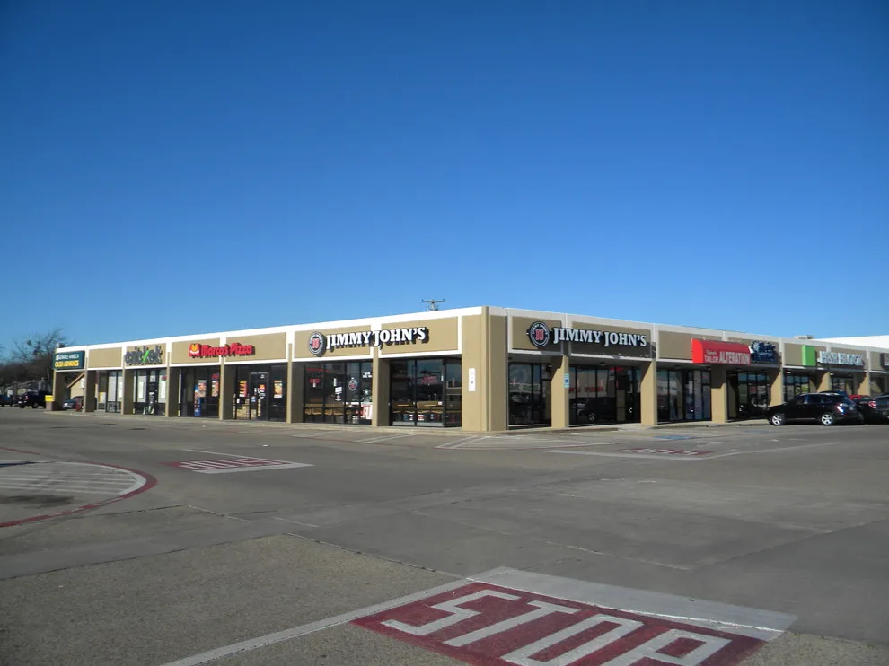 Retail Hubs by J & V Painting - Photo 3
