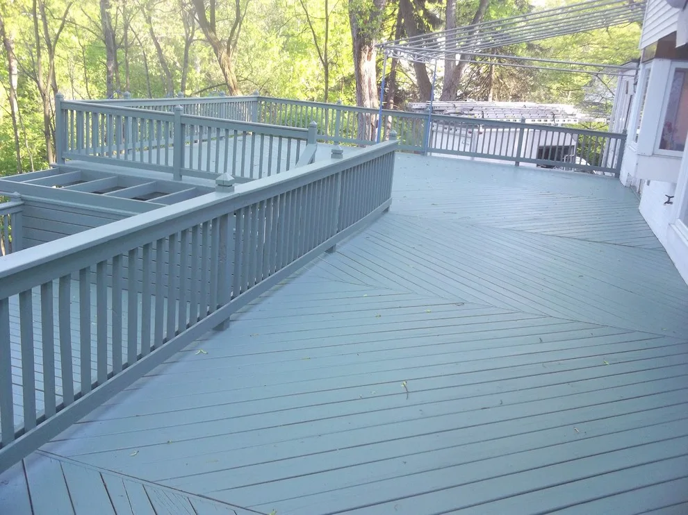 Sikkens Deck Renovation and Repainting by Sweet Success Contractors Inc. - Photo 4