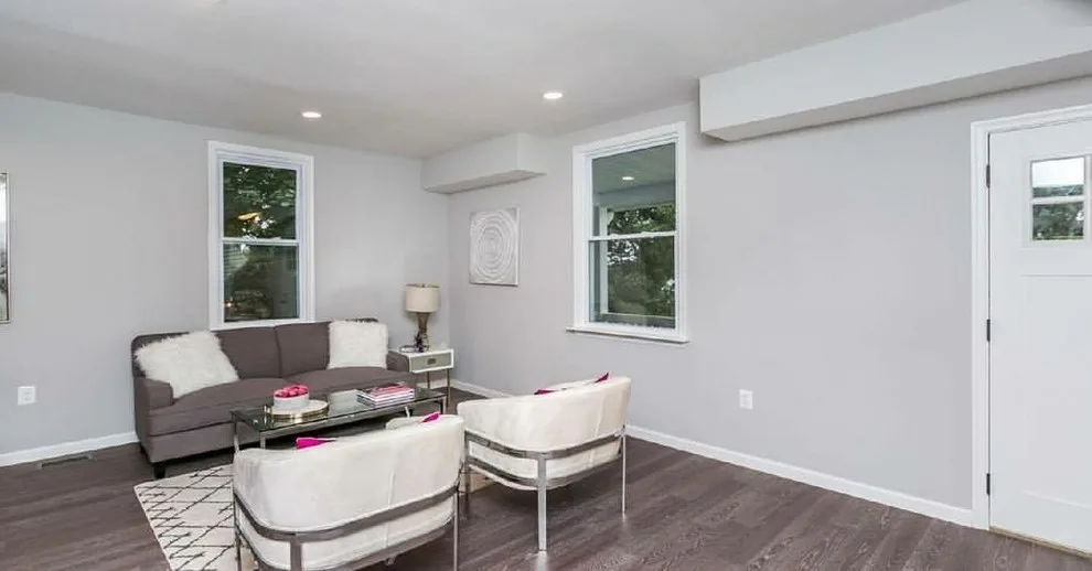 Silver and Gray Initiative by Glasgow Professional Painting - Photo 2