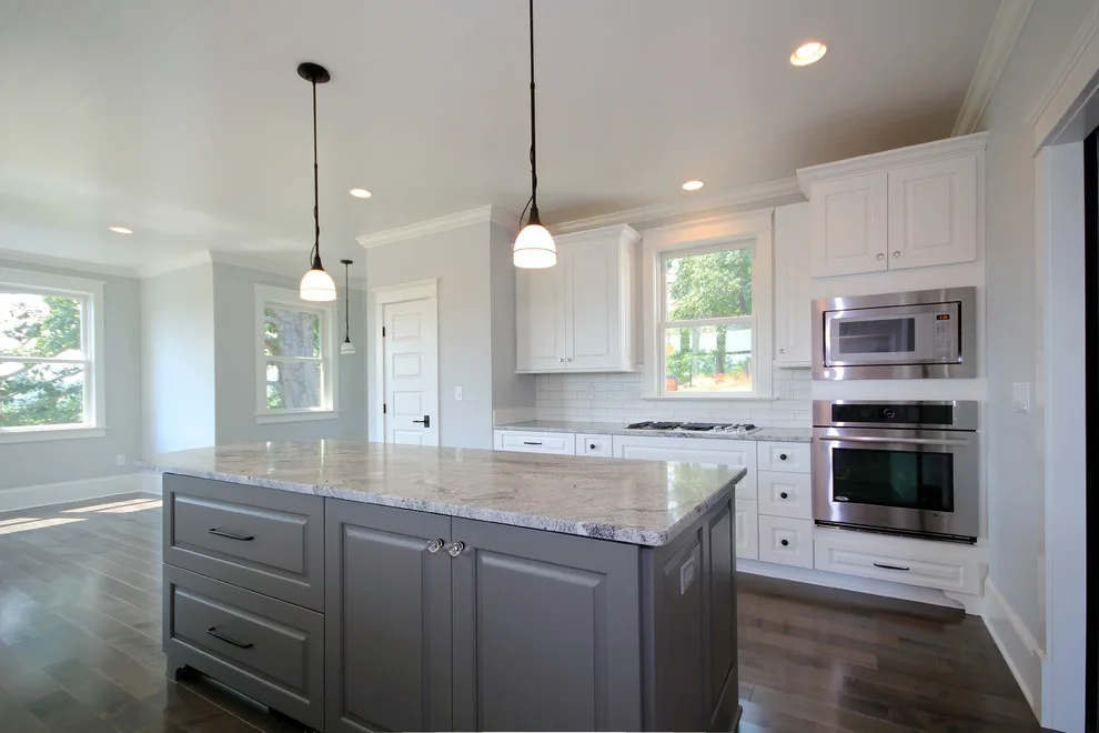 Charming Contemporary Farmhouse in Charlottesville by RB Painting Company - Photo 4