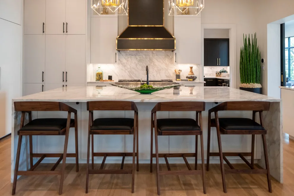 Contemporary Home in Southlake by J & V Painting - Photo 2