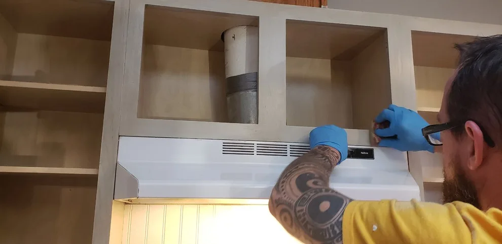 Spokane Valley Cabinetry Project by CERTAPRO PAINTERS - Spokane - Photo 7