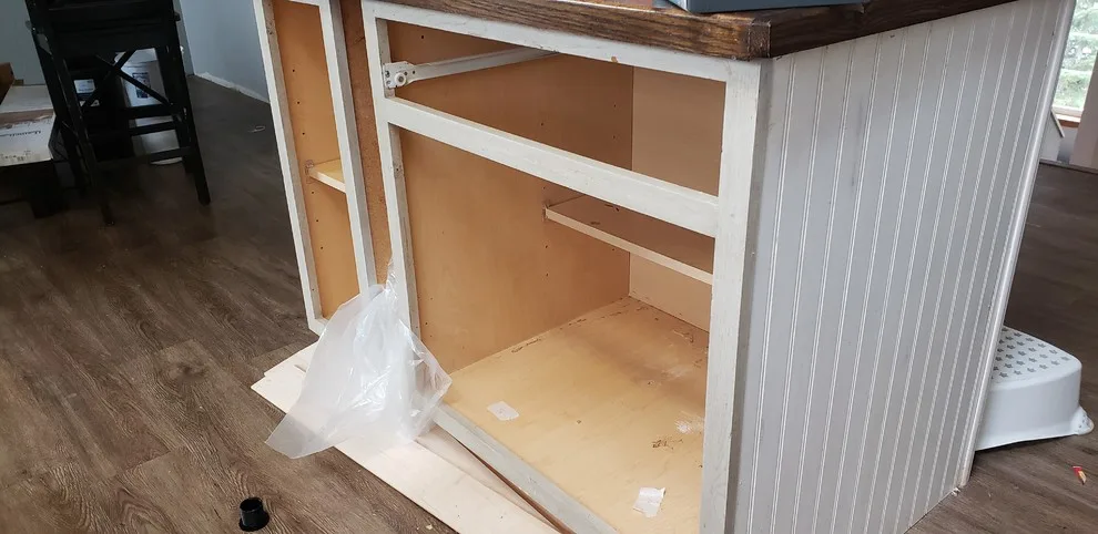 Spokane Valley Cabinetry Project by CERTAPRO PAINTERS - Spokane - Photo 9