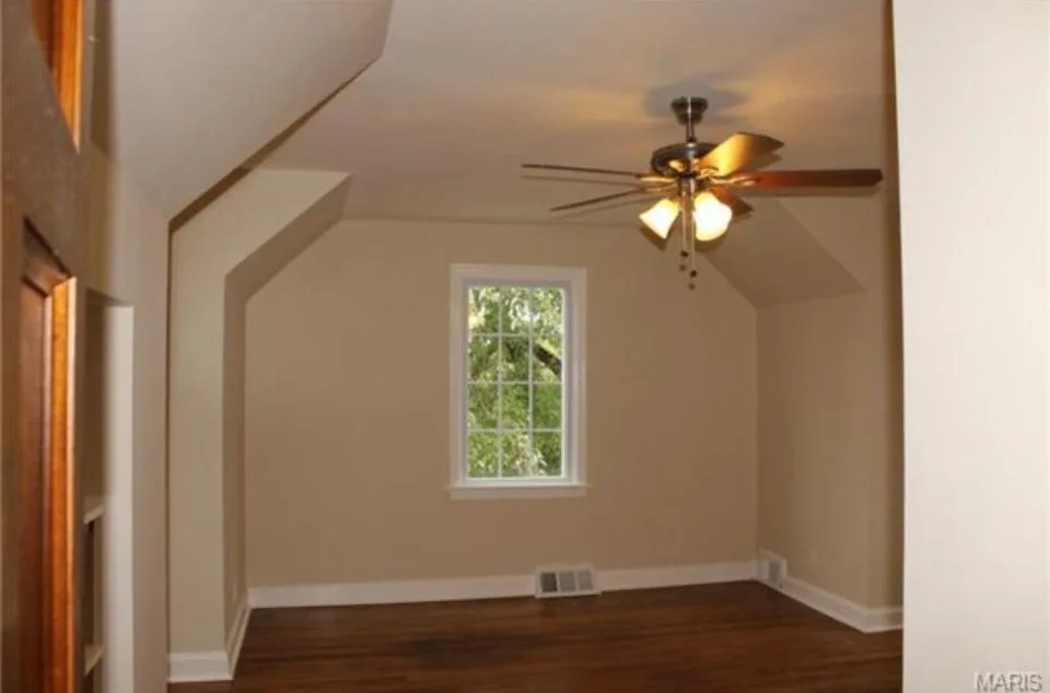 Rhodes Custom Finishes Painting Co. - Photo 13