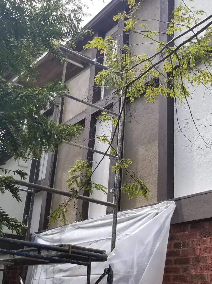 Illinois Stucco - Photo 10