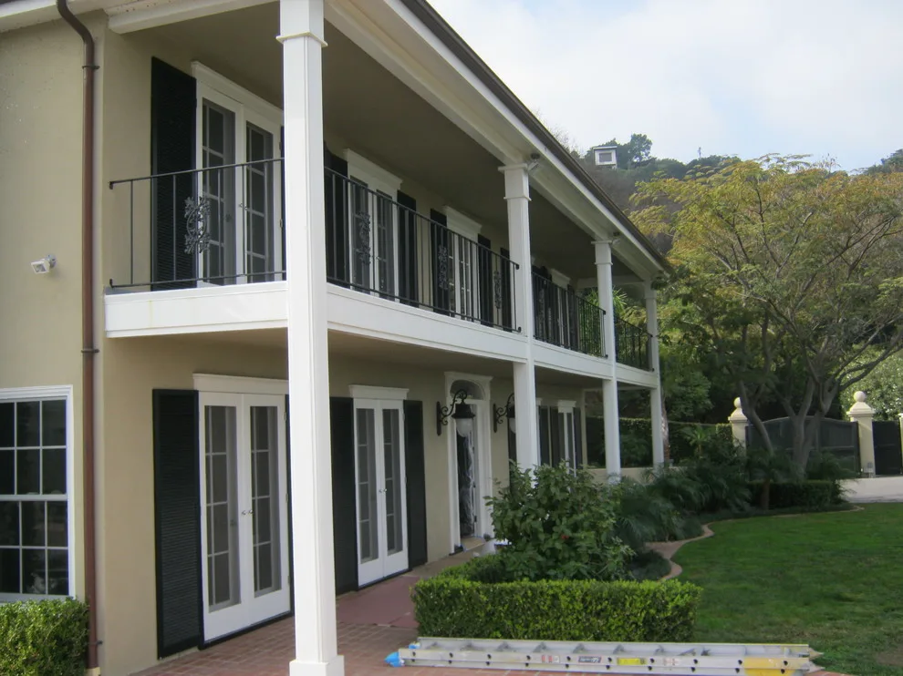 Studio City Outdoor 2 by CertaPro Painters Of Sherman Oaks - Photo 2