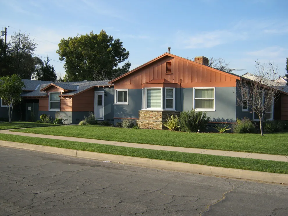 Studio City Outdoor 1 by CertaPro Painters Of Sherman Oaks - Photo 4