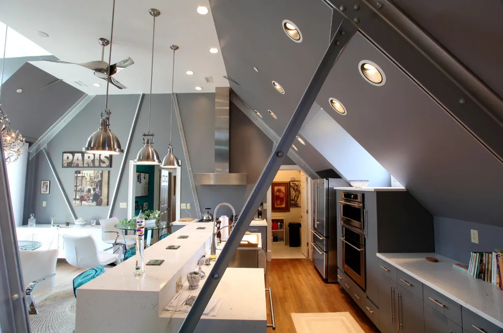 The Inverness Apartments by H.F. Steilberg Co - Photo 2