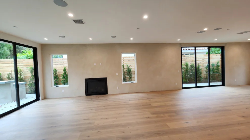 Rustic Charm in Decorative Plaster for a New Home by Trowel Designs - Photo 3