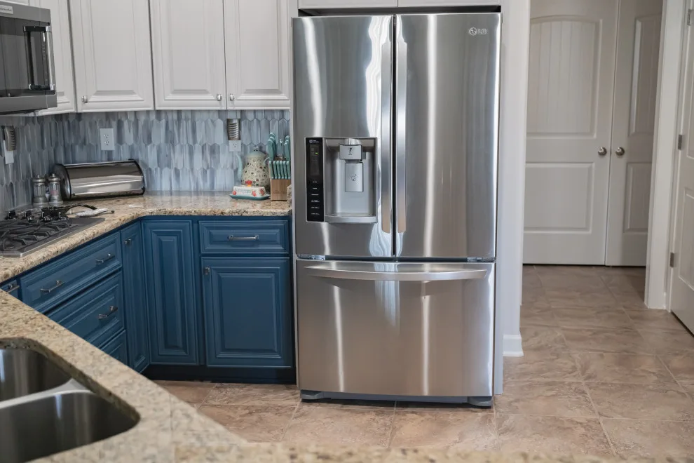 Dual Hue Cabinet Restoration by Precise Painting - Photo 2