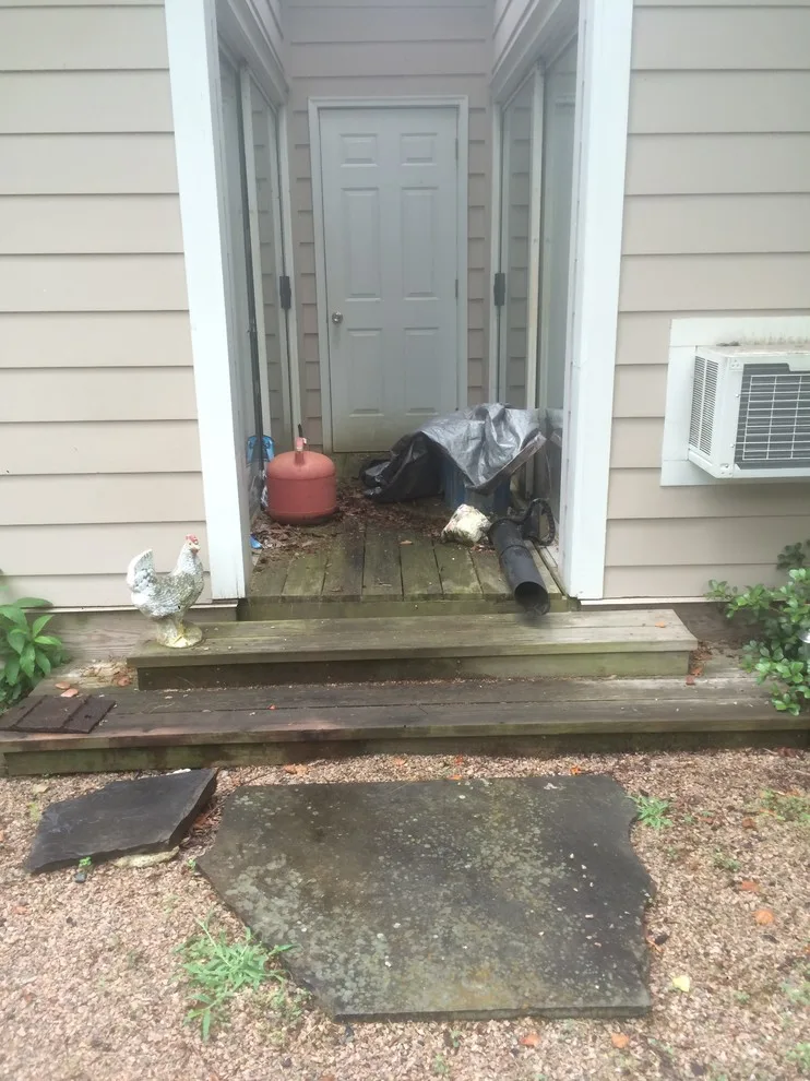 Dual-Tone Porch Artistry by Triangle Precision Painting - Photo 10