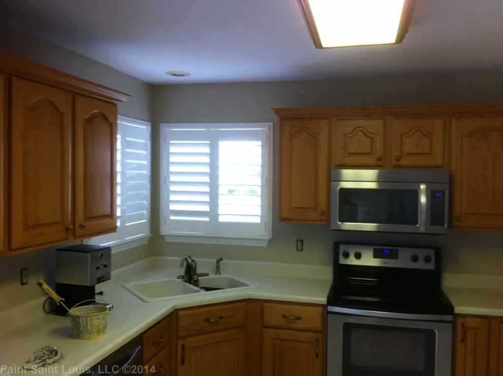 Villa Ridge - Peel and Strip Wallpaper by Paint Saint Louis, LLC - Photo 7