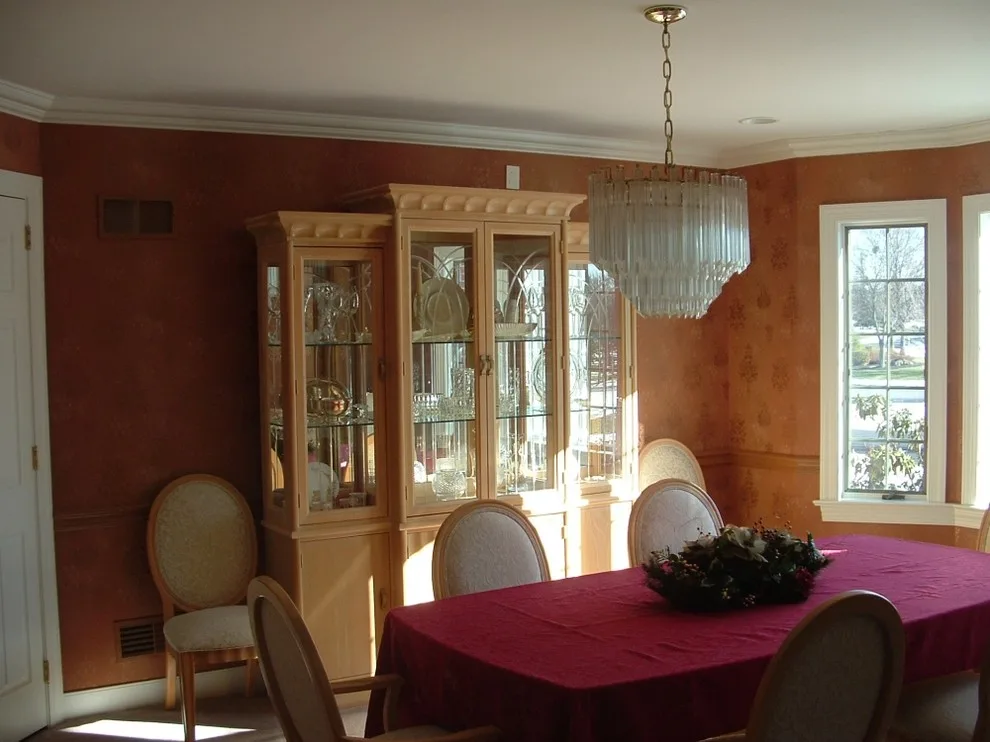 Ville Painters Inc - Photo 14
