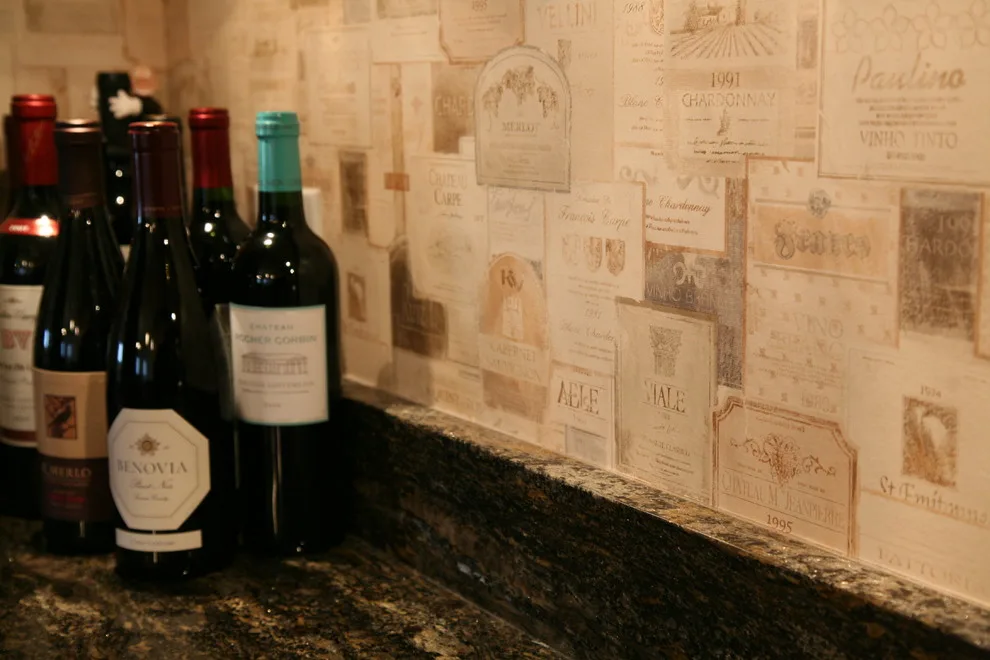 Wallcoverings and Decorative Finishes by Paint The Town Red - Color Consulting - Photo 9