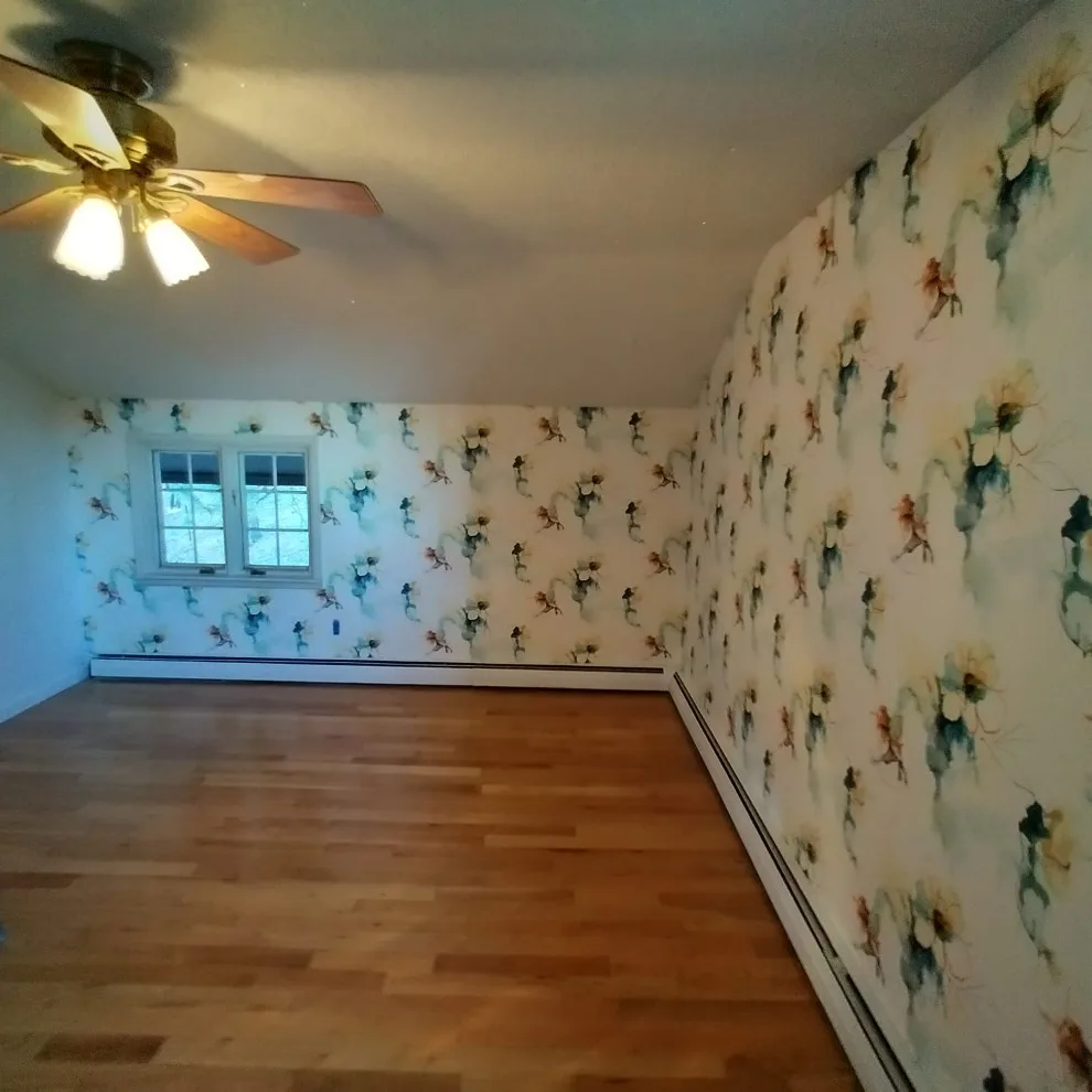 Golden Wallpaper by JF Decor | Wallpaper Installation - Photo 2