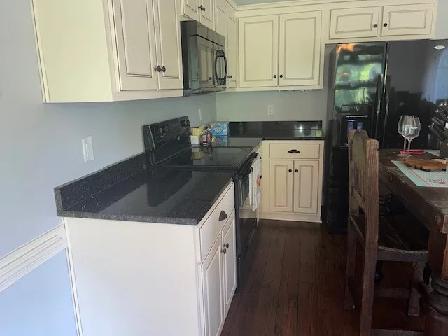 Complete Home Color Update by Cover All Paints LLC - Photo 6