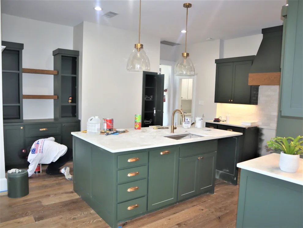 Woodhaven Drive by America's Painters Pro - Photo 2