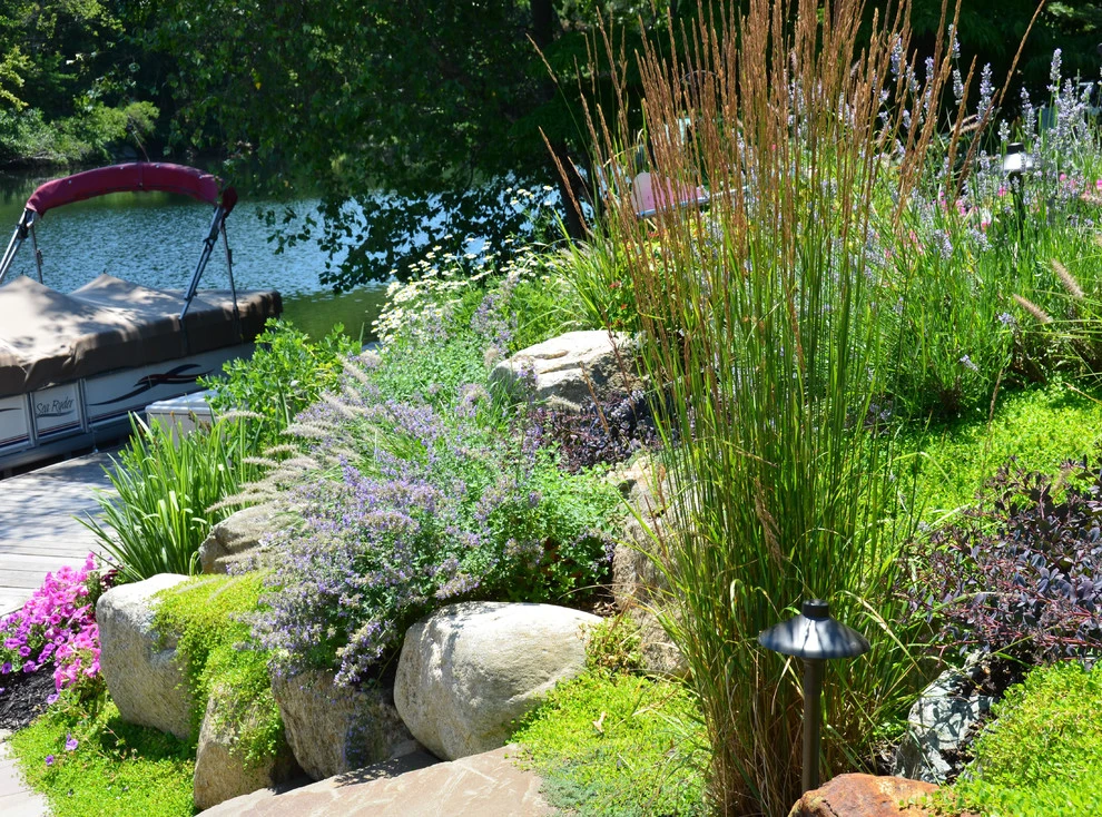 Lakeside Retreat by Harmony Design Group - Photo 2