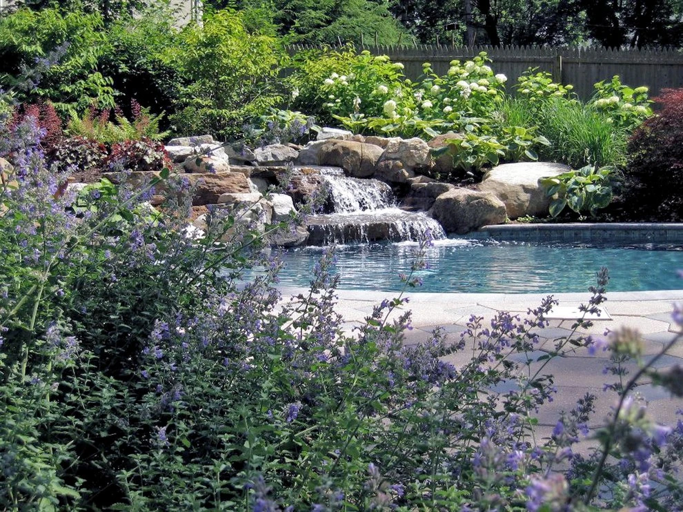 Swimming Pools by Harmony Design Group - Photo 10