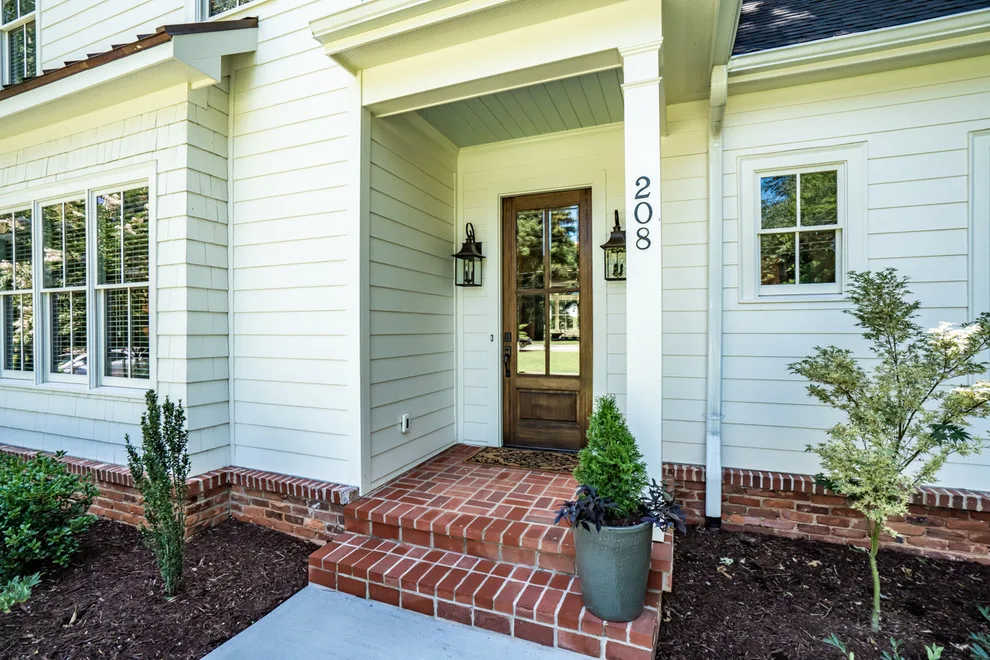 Sunset Drive Complete Renovation and Expansion 1 by Majestic Builders, Inc. - Photo 28