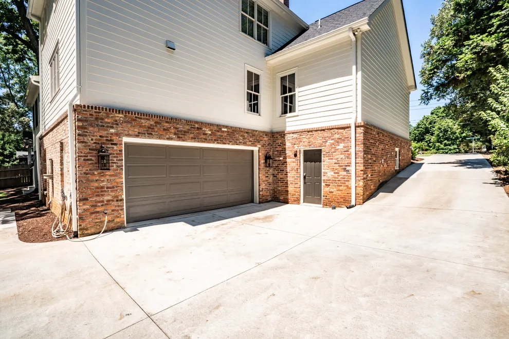 Sunset Drive Complete Renovation and Expansion 1 by Majestic Builders, Inc. - Photo 44