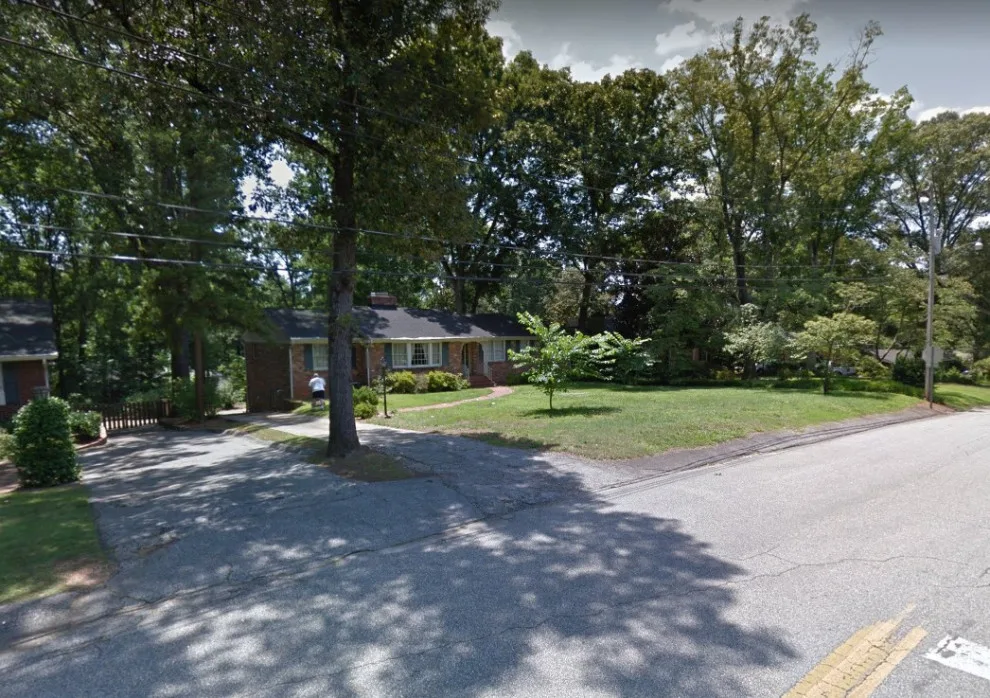 Sunset Drive Complete Renovation and Expansion 1 by Majestic Builders, Inc. - Photo 17