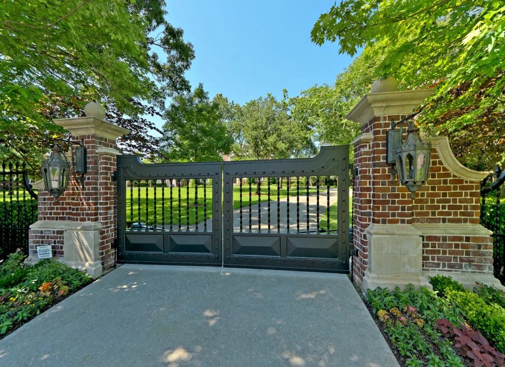 Deloache by Harold Leidner Landscape Architects - Photo 9