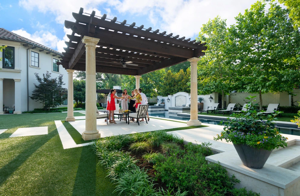 Prestonshire by Harold Leidner Landscape Architects - Photo 8