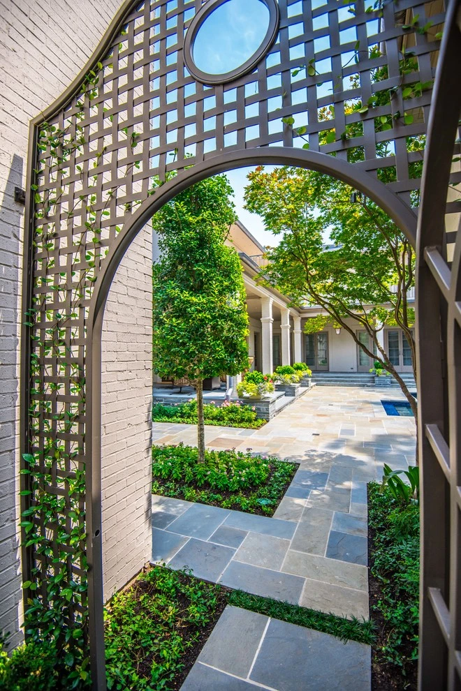 Highland Park Pool Garden by Harold Leidner Landscape Architects - Photo 8