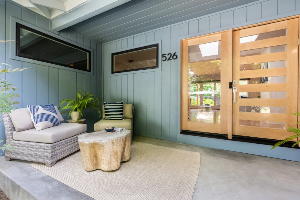Reed Drive Complete Home Renovation by MAK Design + Build Inc. - Photo 2