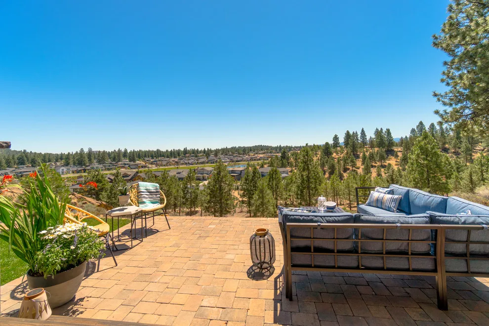 Bend, Oregon Home Tour Award Recipient by Lifestyle Homes, Home Builders - Photo 10