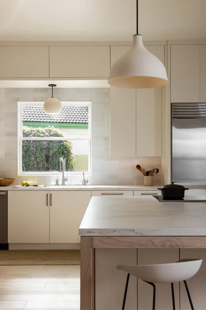 Modern Kitchen Aesthetics by MAK Design + Build Inc. - Photo 7