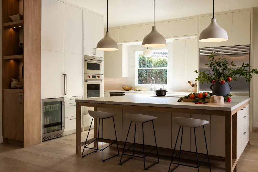 Modern Kitchen Aesthetics by MAK Design + Build Inc. - Photo 9