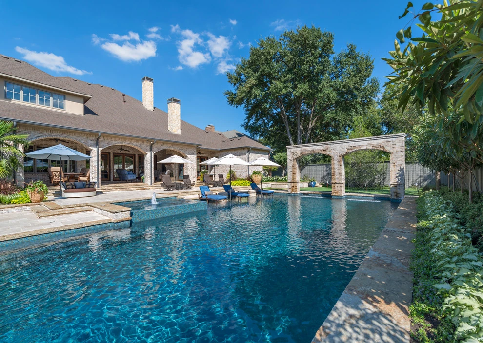 Dallas Pool & Backyard Transformation by Harold Leidner Landscape Architects - Photo 5