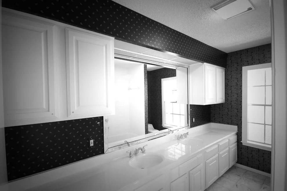 Stone Gray Avenue by Realty Restoration, LLC - Photo 24