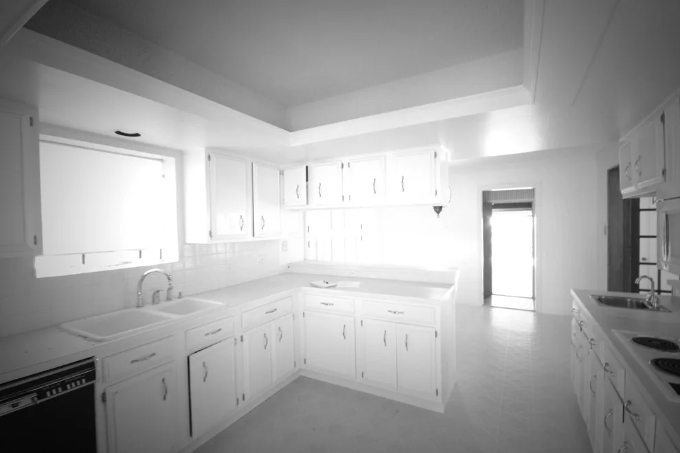 Stone Gray Avenue by Realty Restoration, LLC - Photo 8