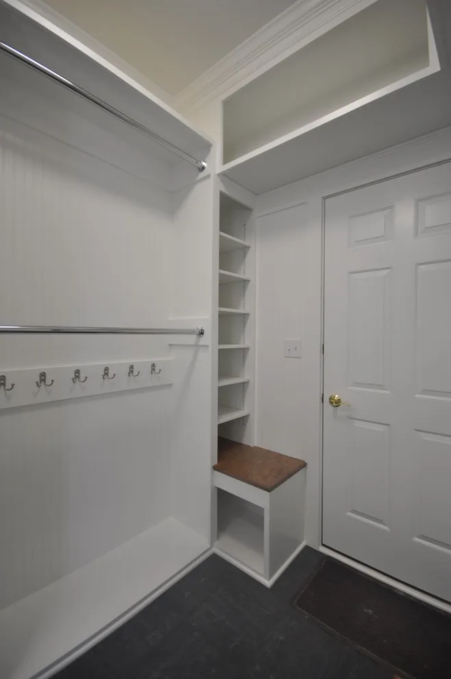 Laundry and Mudroom Renovation by Hendolhurst Homes Inc. - Photo 3