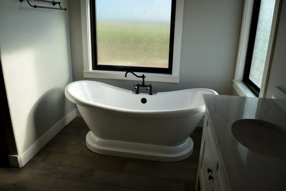 Contemporary Rustic Home by Herndon Construction Inc. - Photo 17
